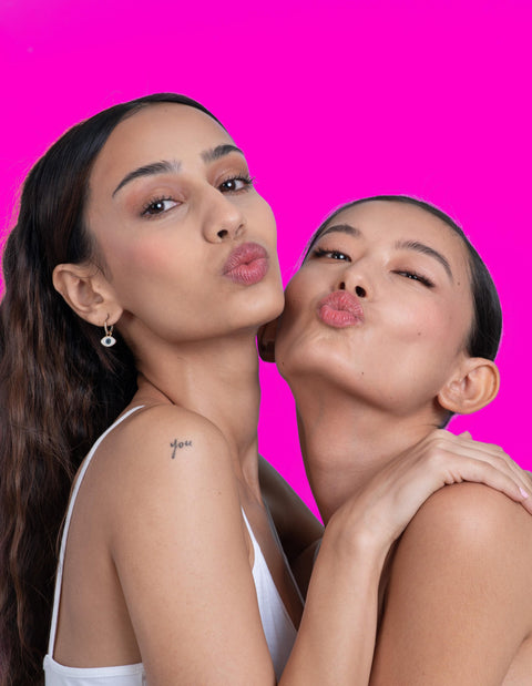 light up lip lustre for women's pigmented lips