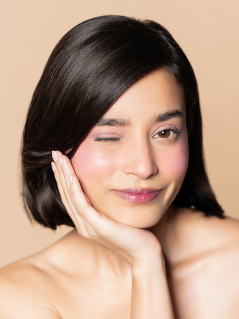 How to Get Pink Lips Naturally: Tips and Home Remedies