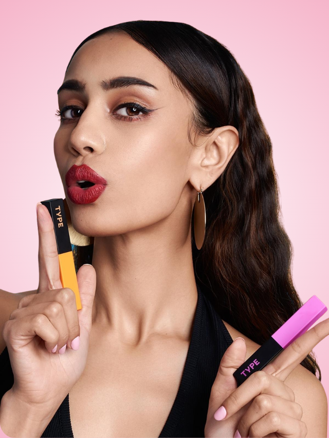 How to Match Lipstick With Outfits and Accessories