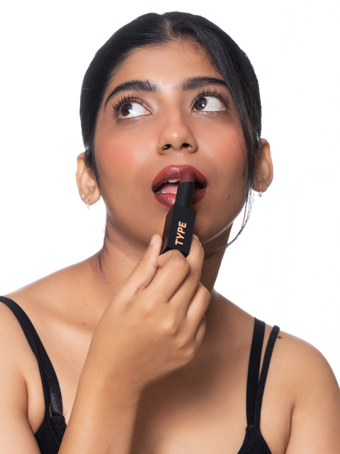 How to Remove Lipstick Stains from Clothes, Skin & Other Fabrics