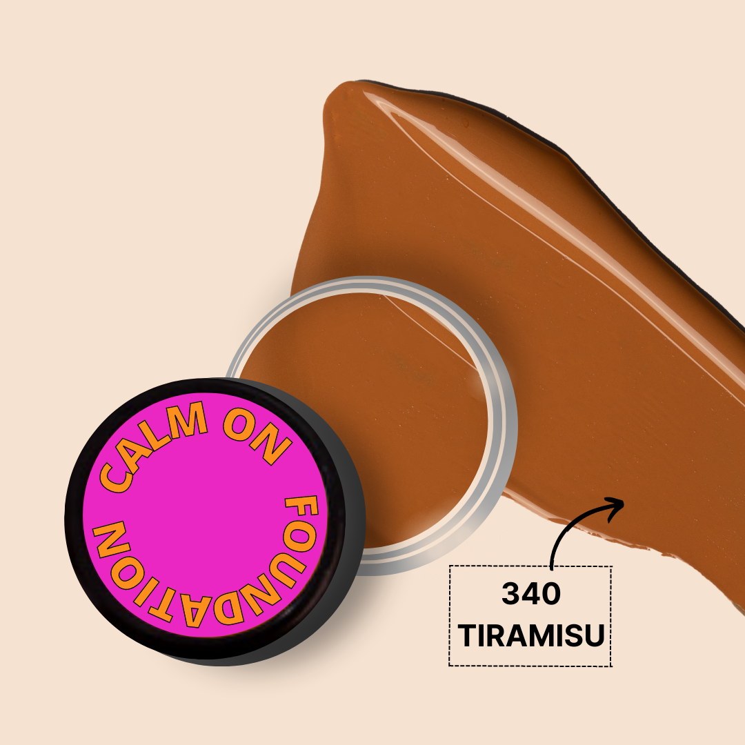 CALM ON FOUNDATION MINI in Tiramisu shade, creamy texture swatch.