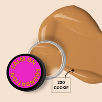 CALM ON FOUNDATION MINI in shade 220 Cookie with smooth texture swatch.